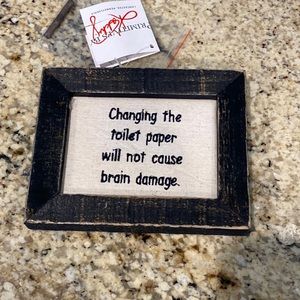 NWT Primitive Bathroom Sign